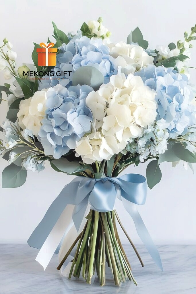 Bó Hoa Cưới Cầm Tay Cẩm Tú Cầu Đẹp Tại TP.HCM